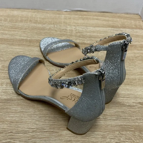 Jewel Badgley Mischka Heels - Picture 6 of 12